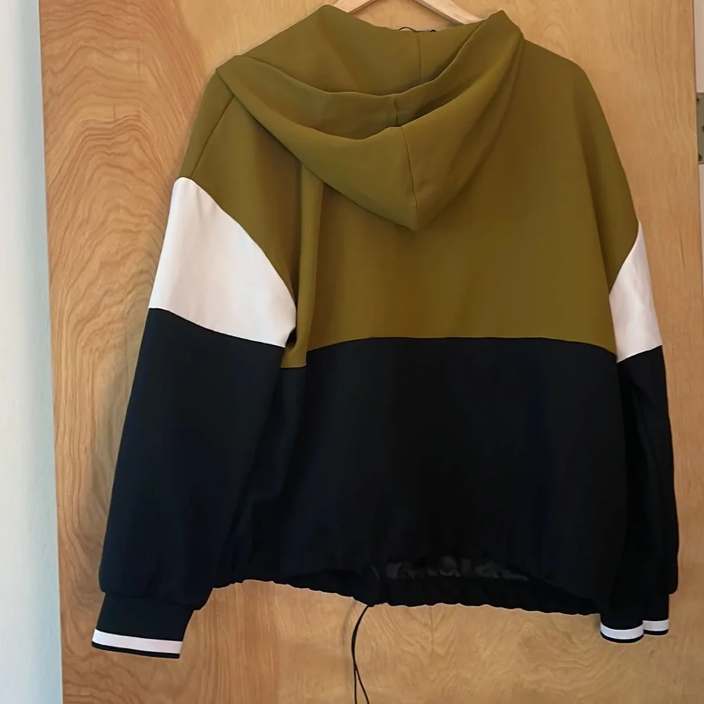 Zara- Half zip jacket - Picture 3 of 3